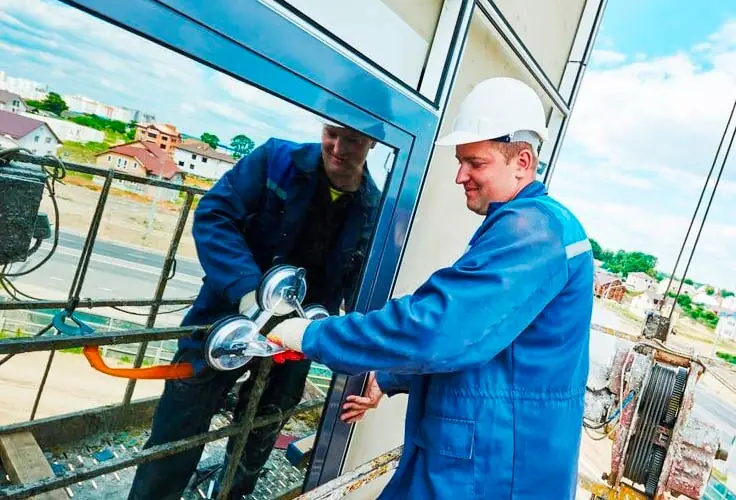 Instalador de ventanas y acristalamientos